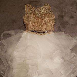 Two piece Ellie Wilde formal dress